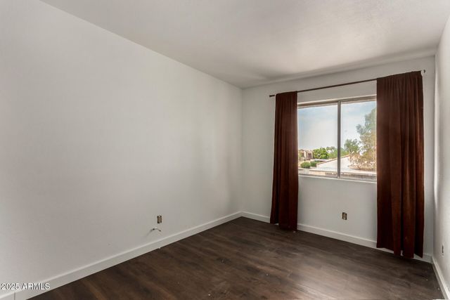 4734 W ROSE Lane, Glendale, AZ 85301