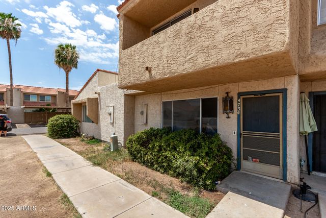 4734 W ROSE Lane, Glendale, AZ 85301