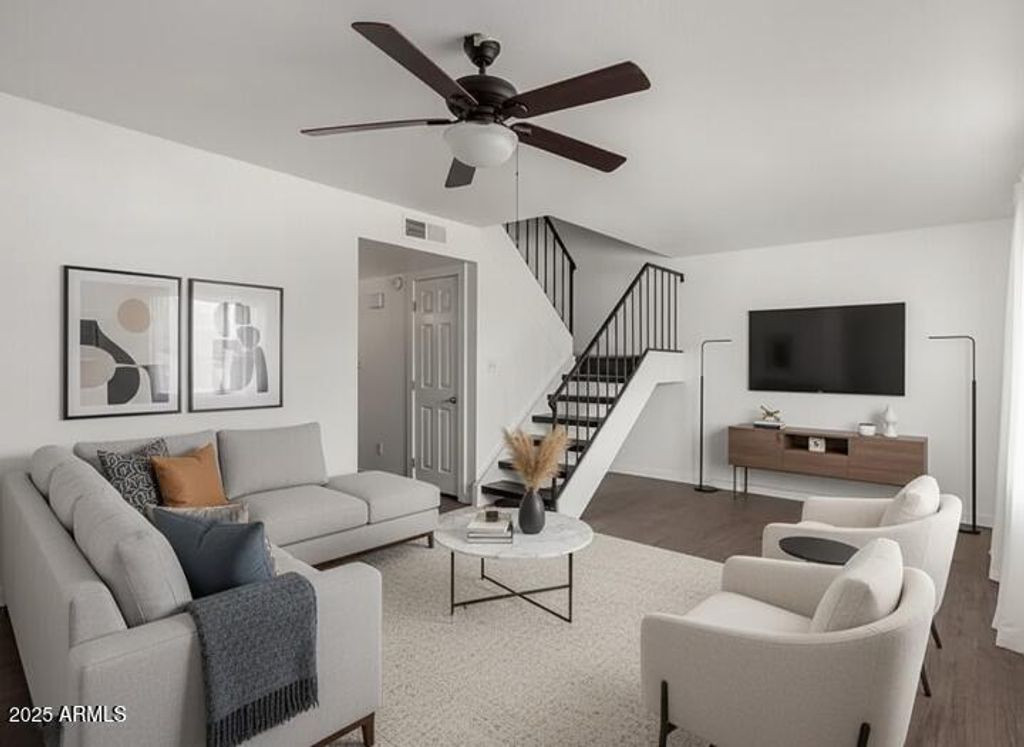 4734 W ROSE Lane, Glendale, AZ 85301