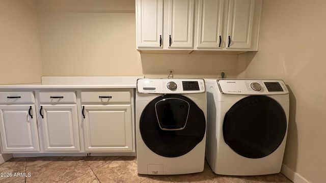 19638 N 73rd Avenue, Glendale, AZ 85308