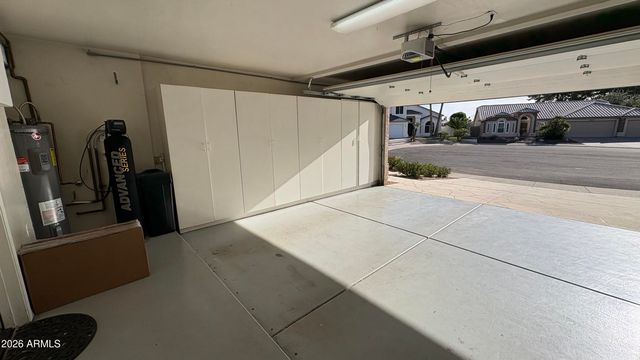 19638 N 73rd Avenue, Glendale, AZ 85308