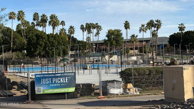 19638 N 73rd Avenue, Glendale, AZ 85308