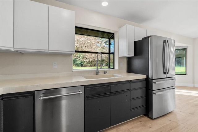 1450 Hatchery Road, Arcata, CA 95521