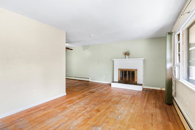 88 Pleasant Avenue, Burlington, VT 05408