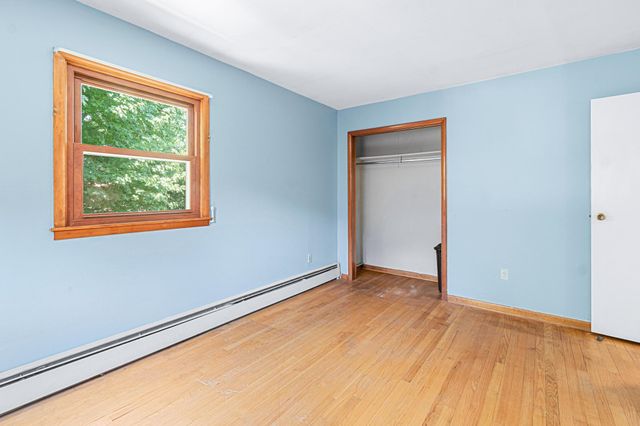 88 Pleasant Avenue, Burlington, VT 05408