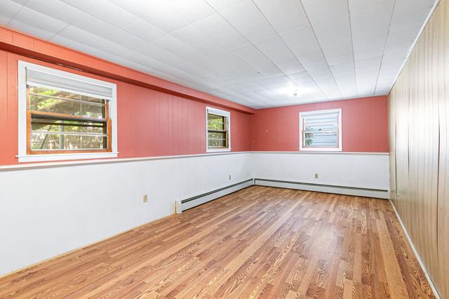 88 Pleasant Avenue, Burlington, VT 05408