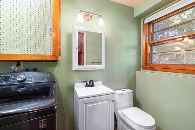88 Pleasant Avenue, Burlington, VT 05408