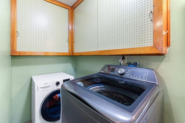 88 Pleasant Avenue, Burlington, VT 05408