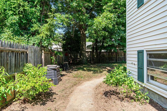 88 Pleasant Avenue, Burlington, VT 05408