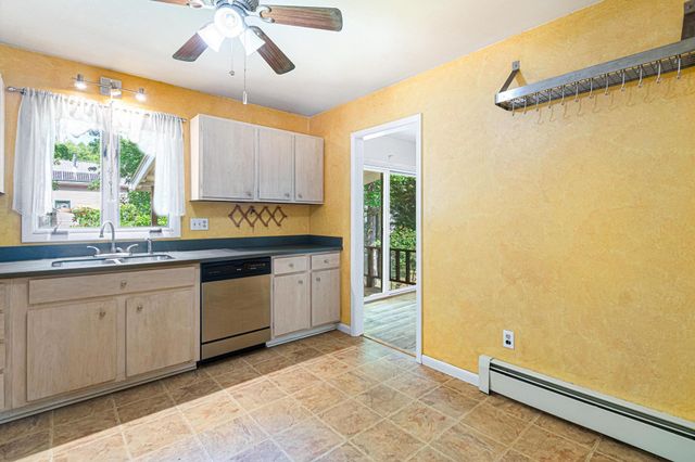 88 Pleasant Avenue, Burlington, VT 05408
