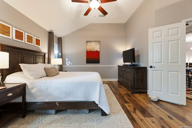 10502 Pembriar Cir, San Antonio, TX 78240