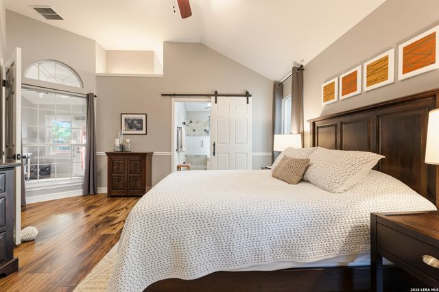 10502 Pembriar Cir, San Antonio, TX 78240