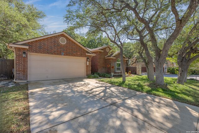 10502 Pembriar Cir, San Antonio, TX 78240