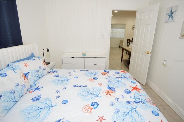 156 146TH AVENUE E B, Madeira Beach, FL 33708