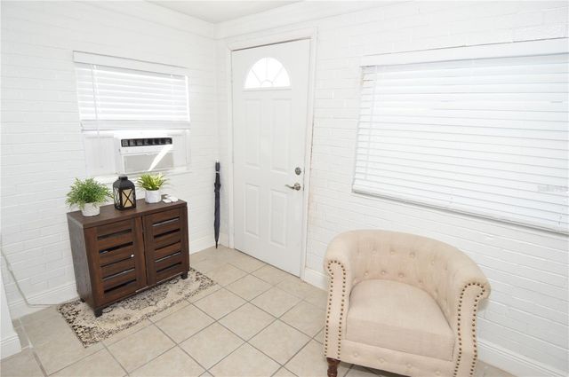 156 146TH AVENUE E B, Madeira Beach, FL 33708