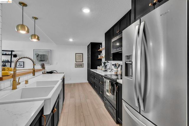 77 Fairmount Ave 105, Oakland, CA 94611