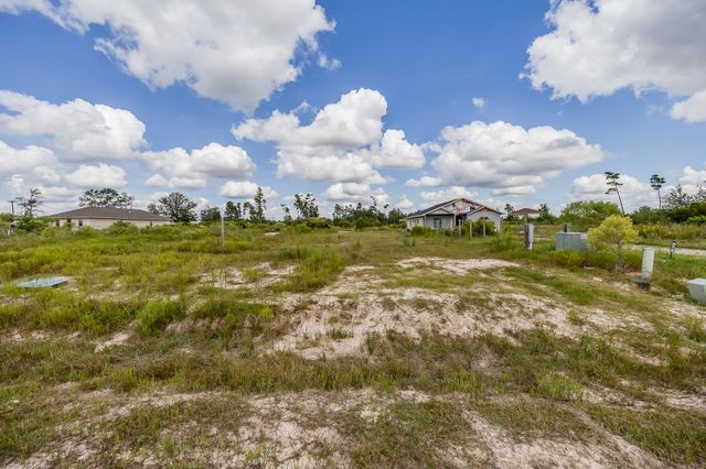 65 Road 5215, Cleveland, TX 77327