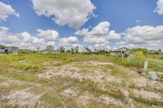 65 Road 5215, Cleveland, TX 77327
