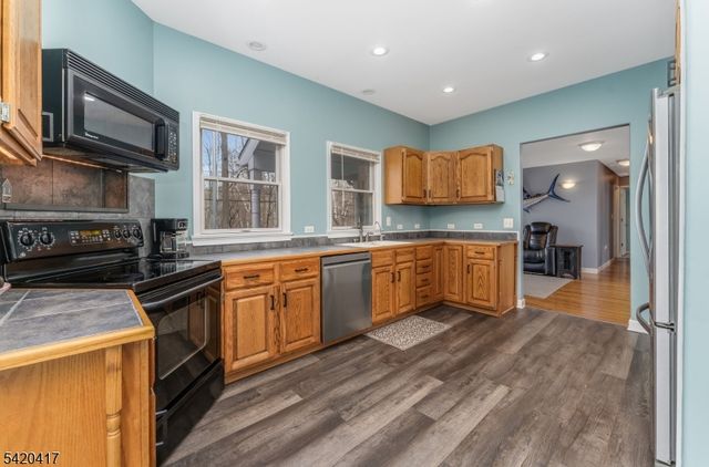 122 Washington Ave, High Bridge Boro, NJ 08829