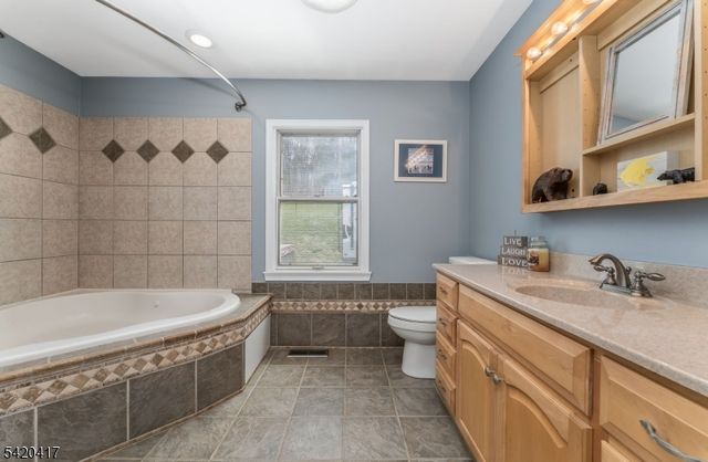 122 Washington Ave, High Bridge Boro, NJ 08829