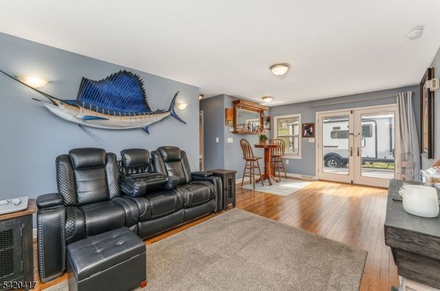 122 Washington Ave, High Bridge Boro, NJ 08829