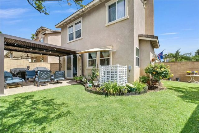 7969 Shadow Trails, Jurupa Valley, CA 92509