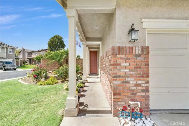 7969 Shadow Trails, Jurupa Valley, CA 92509