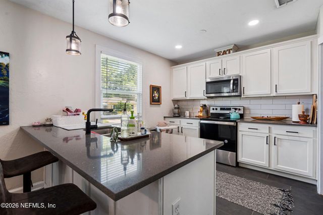 4856 CATHERINE Terrace, Jacksonville, FL 32205