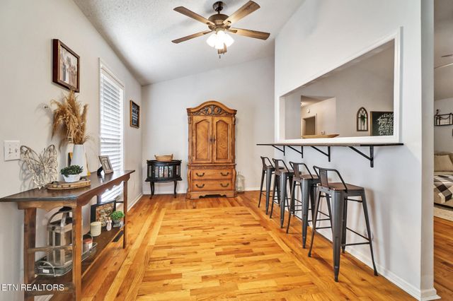 1754 Glenobey Rd, Jamestown, TN 38556