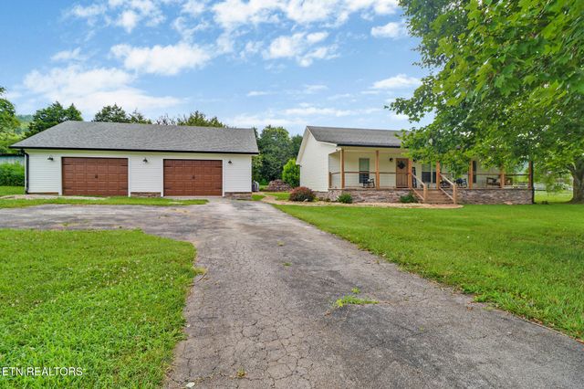 1754 Glenobey Rd, Jamestown, TN 38556