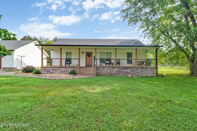 1754 Glenobey Rd, Jamestown, TN 38556