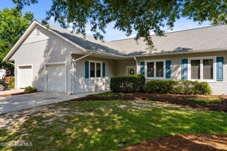 293 Bonnet Way, Southport, NC 28461