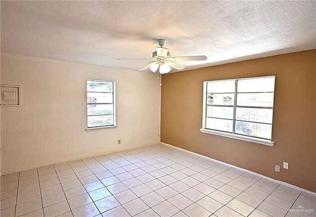 900 N Moorefield Road, Mission, TX 78572