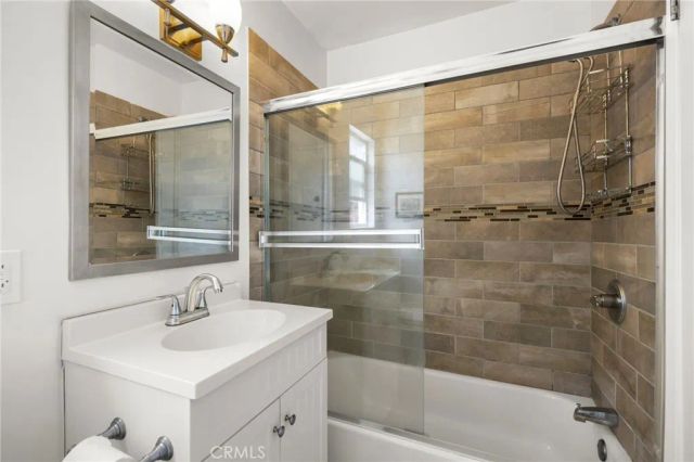 6928 Lubao, Winnetka, CA 91306