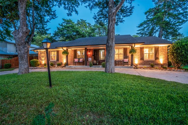 6020 Hunters View Lane, Dallas, TX 75232