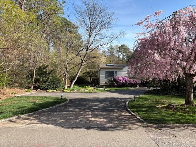 54 Old Brook Road, Dix Hills, NY 11746