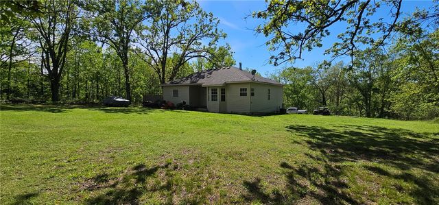 15 Coalburn Circle, Bella Vista, AR 72715