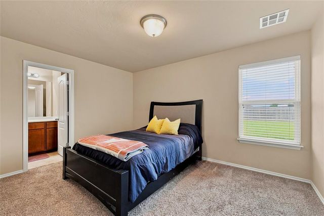 4904 Hunter Boulevard, Oklahoma City, OK 73179