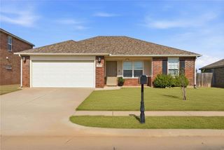 4904 Hunter Boulevard, Oklahoma City, OK 73179