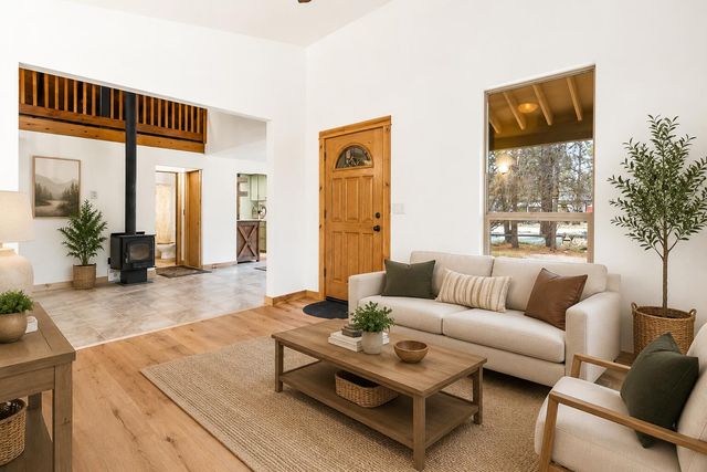 56244 Black Duck Road, Bend, OR 97707