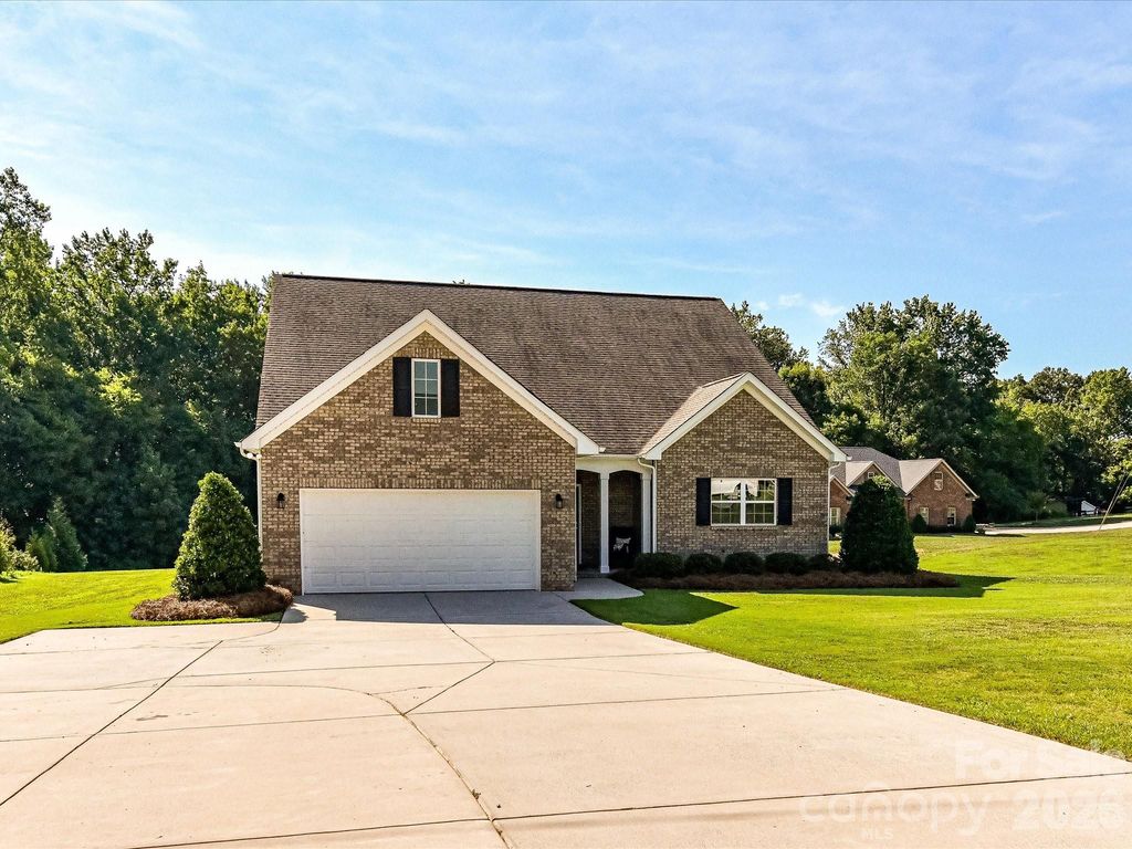 5912 Sikes Mill Road, Monroe, NC 28110