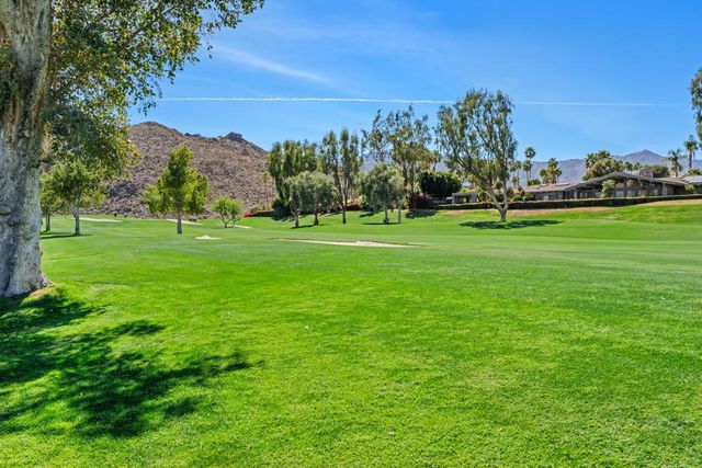 49165 Quercus Lane, Palm Desert, CA 92260