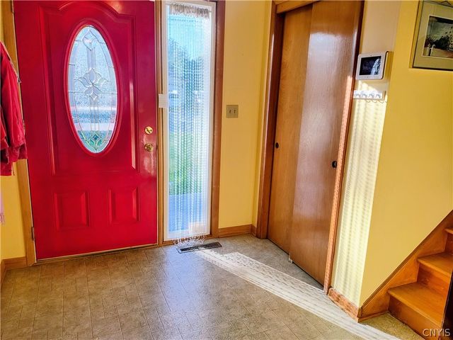 410 Stillwell Circle, Dewitt, NY 13057