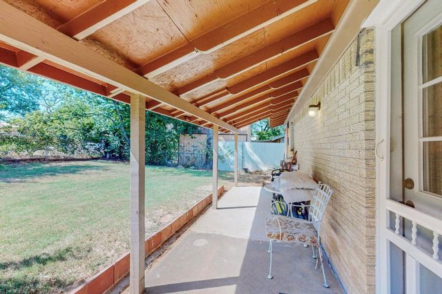 204 Pine Street, Keene, TX 76059