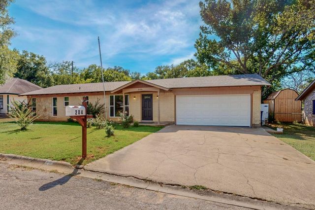 204 Pine Street, Keene, TX 76059