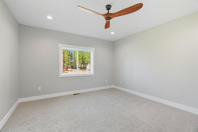 11121 E 28th Ave, Spokane Valley, WA 99206