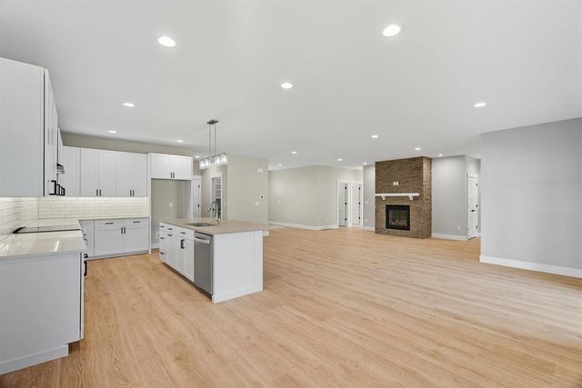 11121 E 28th Ave, Spokane Valley, WA 99206