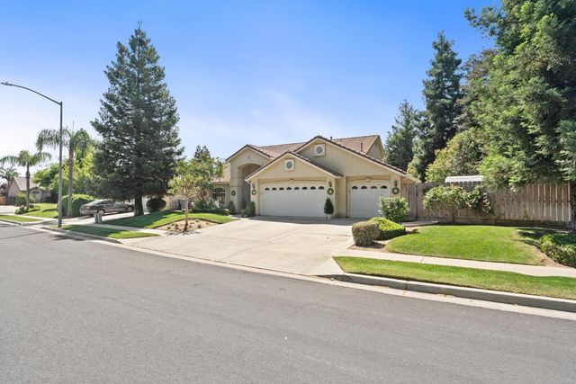 5123 W Browning Avenue, Fresno, CA 93722