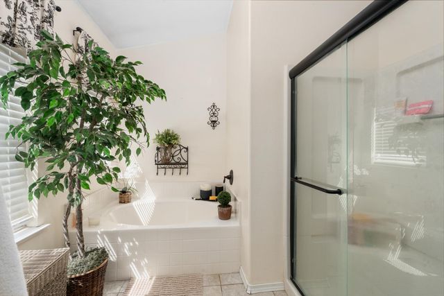 5123 W Browning Avenue, Fresno, CA 93722