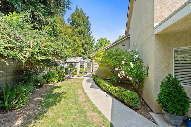 5123 W Browning Avenue, Fresno, CA 93722